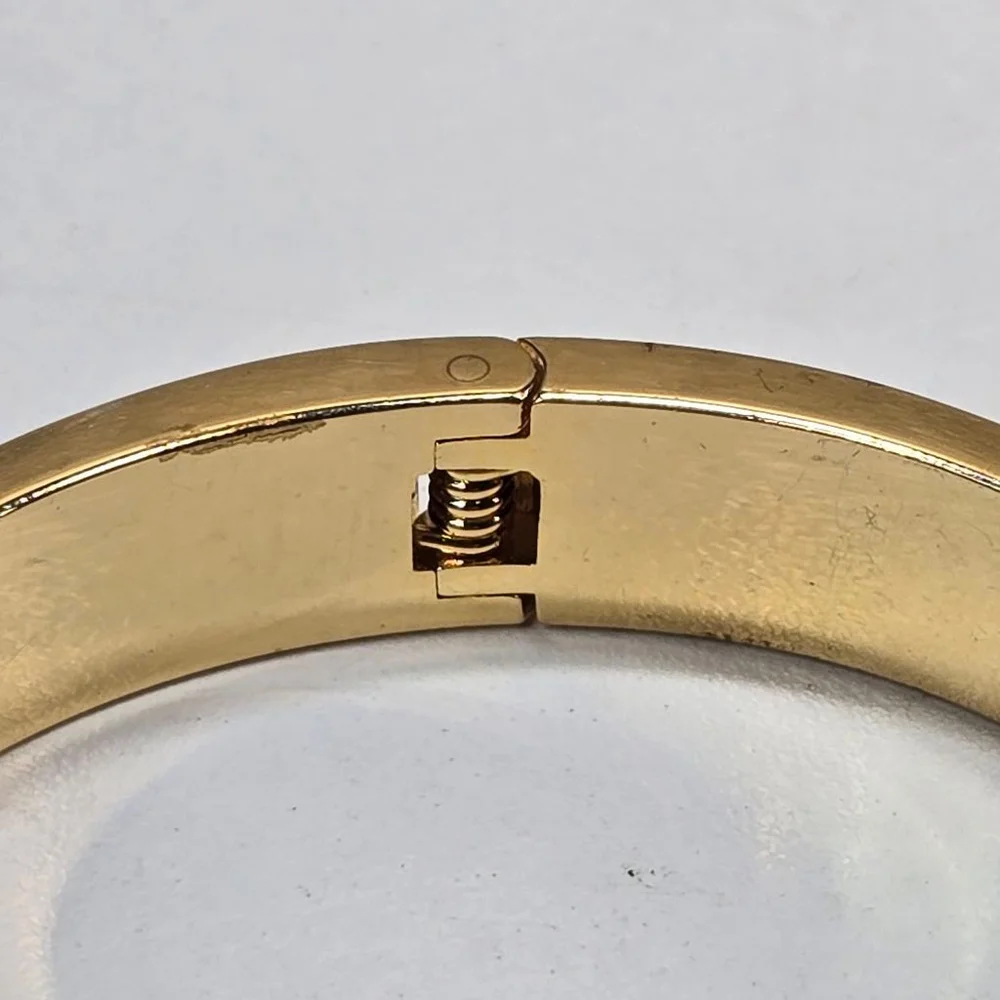 Kate Spade Bracelet Spice Things Up Goldtone Pink Red Aztec Patterned Clamper - Picture 5 of 7
